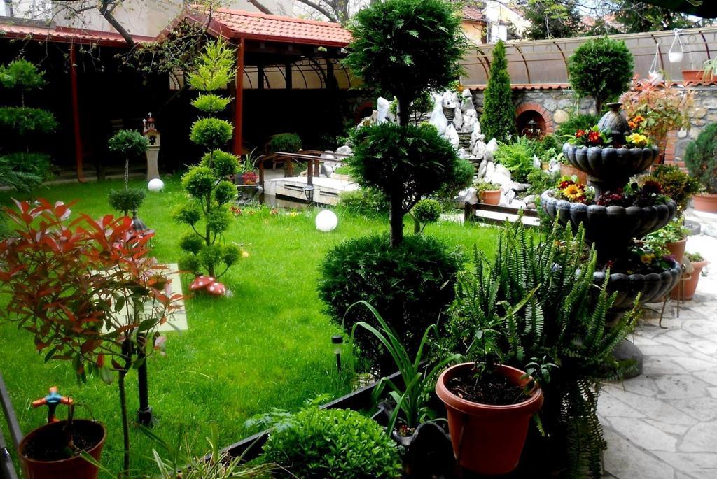 Gala-Garden Hotel Bituli Exterior foto